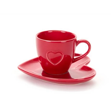 Piros presszóscsésze+alj, szív forma, porcelán, 6,2x3,7x5,8cm, N.S.HGO231509 Piros presszóscsésze+alj, szív forma, porcelán, 6,2x3,7x5,8cm, N.S.HGO231509