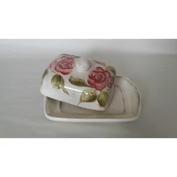 Domború mintás vajtartó,virágos bordó,kerámia,kézzel festett-sima. 19x14,5x9cm, V.K.30-35 Domború mintás vajtartó,virágos bordó,kerámia,kézzel festett-sima. 19x14,5x9cm, V.K.30-35